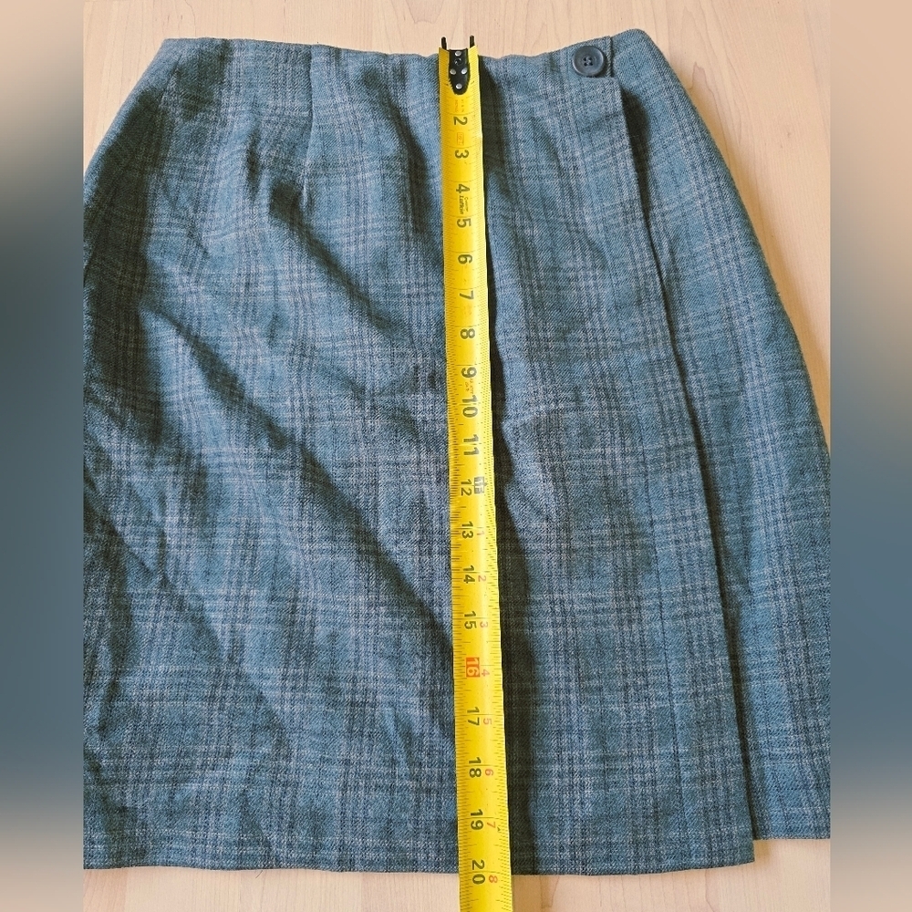 L.L.Bean Worsted Wool Skirt Size 6 - Picture 9 of 12